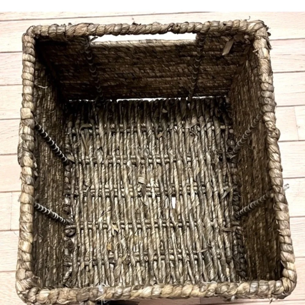 Woven Seagrass Maize Medium Storage Basket with Handles - Brown